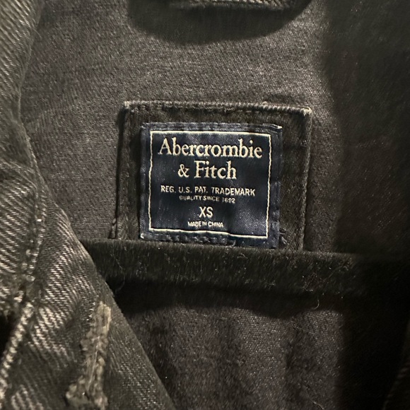 Abercrombie black denim jacket - Picture 3 of 3